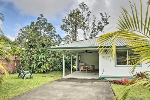 Mountain View House | Idyllic Big Island Retreat with Oceanfront Patio Awaits!