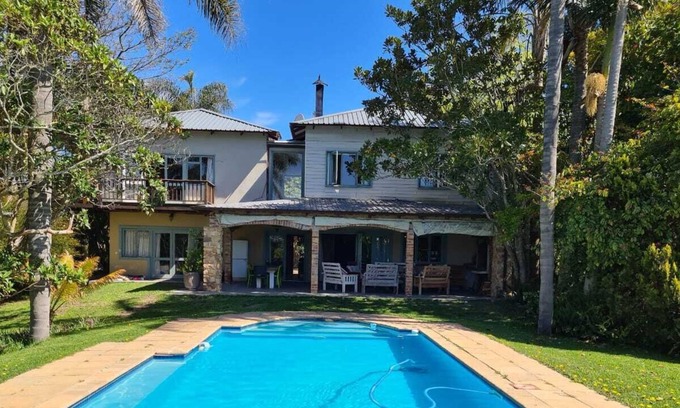 Harkerville Other | Big Pet friendly Holiday Home with beautiful sunsets and your own swimming pool.