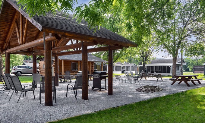 Buffalo City Cabin | Escape to Big River: Riverside Cabins with Family Amenities