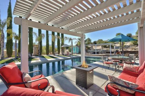 Aguanga House | Pet-Friendly Retreat: Big Country Dogs Ranch in Temecula