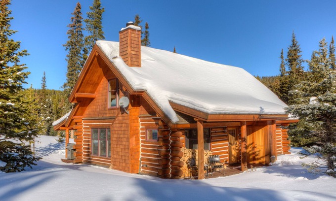 Powder Ridge Cabin | Discover Powder Ridge Cabin at Moose Ridge - Rated 9.8