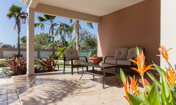 Aceitunas House | Inviting Vacation House in Isabela with Spa and Hot Tub