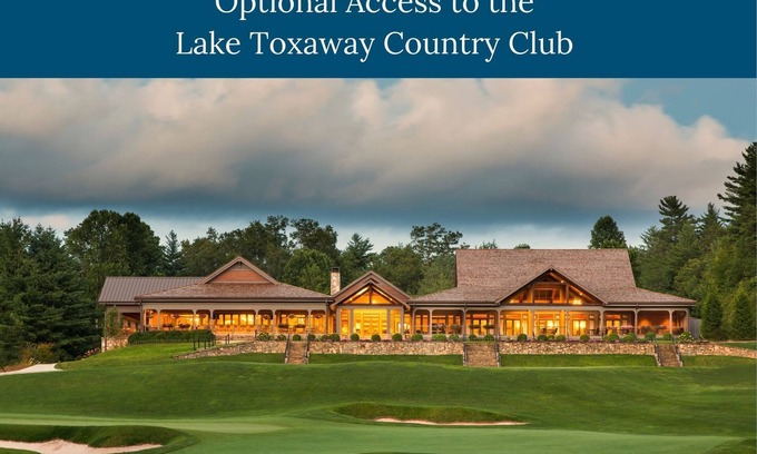 Lake Toxaway House | Scenic Views and Premier Hiking in the Blue Ridge Mountains