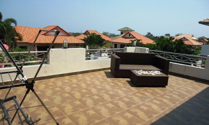 Hua Hin Villa | Spacious Villa with Pool, Hot Tub & Oceanfront Views
