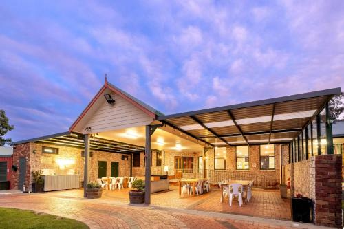 Central Mudgee Resort | Family-Friendly BIG4 Mudgee Holiday Park with Pool & Hot Tub