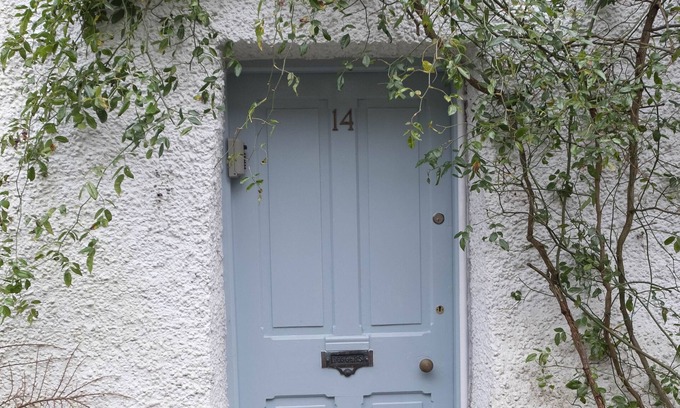 Troutbeck Bridge Cottage | Bijou 17th Century Cottage: Pet-Friendly with Pool & Breakfast