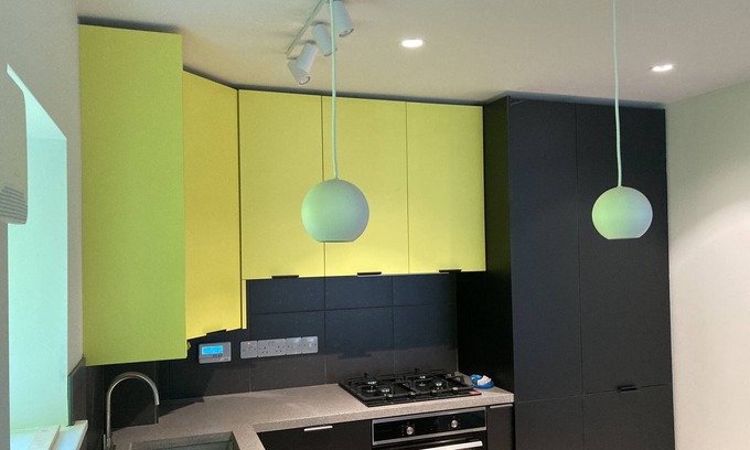 Cork House | Outstanding Bijou Mews: Family-Friendly with Breakfast