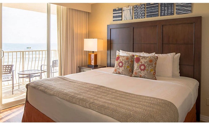 Ormond Shores Apartment | Bike Week Daytona: Casa Del Mar Resort with Underground Parking
