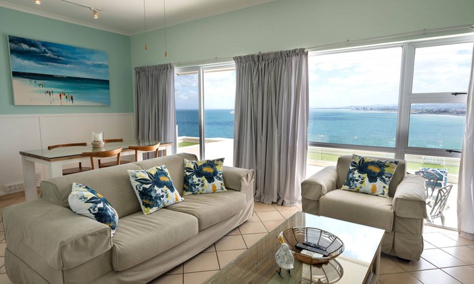 Mountainside Apartment | Upscale Upper-Level Apartment in a Beautiful Villa