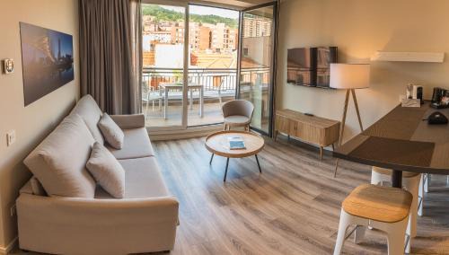 Castanos Apartment | Bilbao City Center by abba Suites: Exceptional Rated Stay