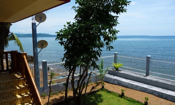 Naval House | Beachfront Bliss at Biliran Paradise Sea Houses - 10/10 Rated