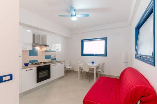 Scoglitti Apartment | Cozy Bilocale Scoglitti with Oceanfront Views