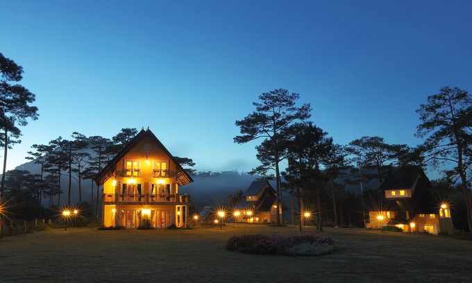 Da Lat Resort | Relax at Binh An Village Dalat: 4-Star with Pool & Spa