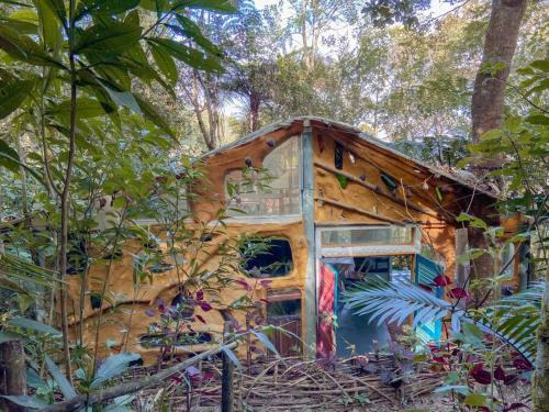 Ouro Preto Ski Chalet | Discover Bio Bangalô Floresta Amada - Family-Friendly Retreat