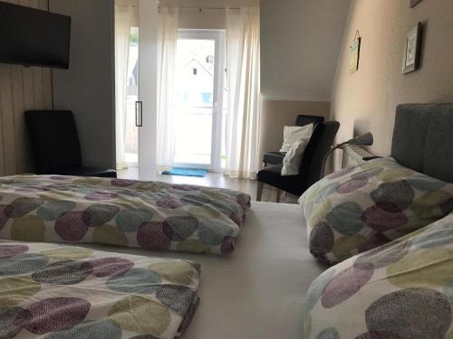 Kattenes Apartment | Eco-Friendly Retreat at Bio-Ferienweingut Leyendecker