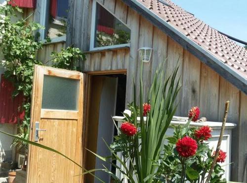 Herdwangen Schoenach Apartment | Top-Rated Ferienwohnung Bodensee Haus Franziskus Awaits
