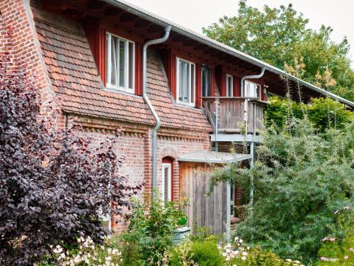 Schwerin House | Guest Rated 9/10 at Biohof Medewege with Cozy Fireplace