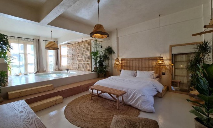 Achrafieh Apartment | Stylish Biophilia Luxury Lofts - Perfect for Families
