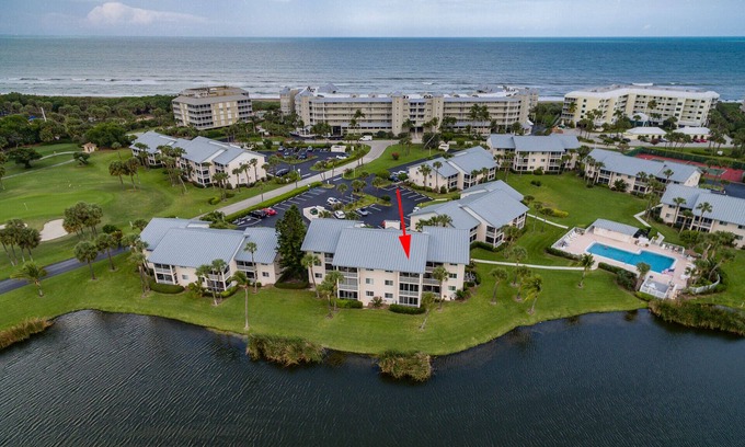 Stuart Condo | Stunning Bird's Eye View: Beach Access & Scenic Vistas