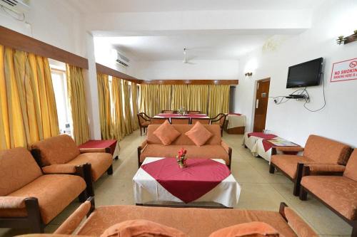Gurugram Hotel | Bird Sanctuary Tourist Resort