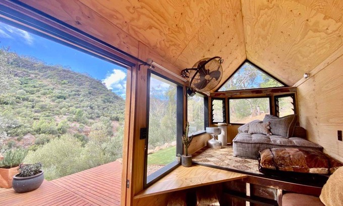 Horsnell Gully House | Experience Bird - the Enchanting Tiny House in the Trees