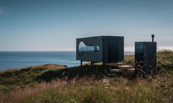 Indre Reksta Cabin | Exceptional Birdbox Reksta: Family-Friendly Retreat Awaits