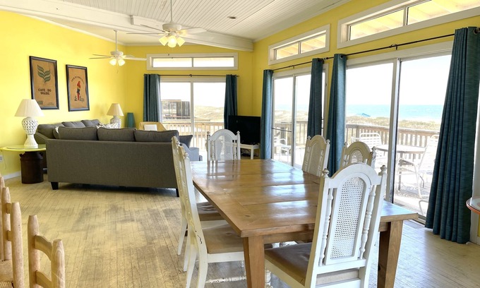 Gulf Shores House | Pet-Friendly Gulf-Front Retreat with Ocean Views & More