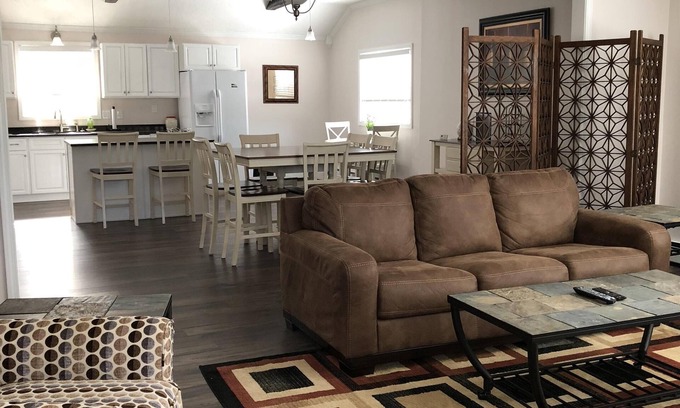 Westfield Apartment | Birds' Eye Retreat: Walk to Dining with Pool and Spa