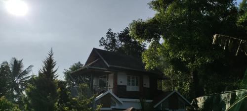 Devikolam Villa | Birds Paradise: Family-Friendly Haven with Perfect Rating