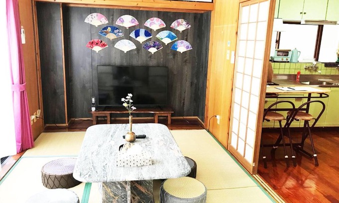 Makishi Apartment | Family-Friendly Stay at ビレッジまつお201