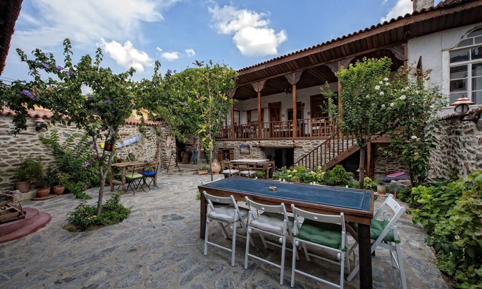 Birgi Hotel | Discover Birgi Hotel Saliha Hanim Tas Konak - Rated 9/10!