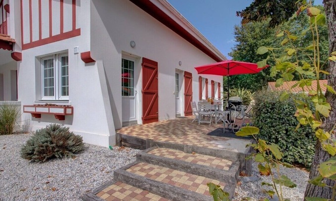 Biscarrosse Apartment | Biscarrosse - Cozy 2* Apartment with Oceanfront Views
