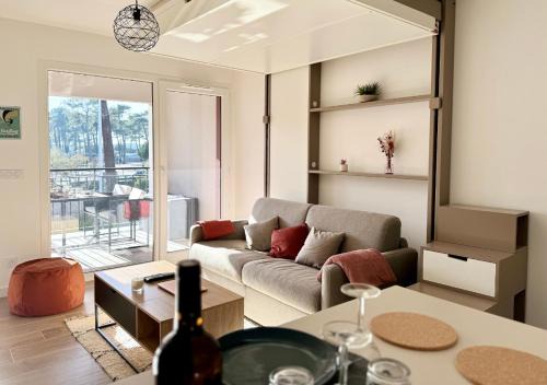 Biscarrosse Plage Apartment | Discover Biscawaï Studio: Cozy & Family-Friendly Retreat
