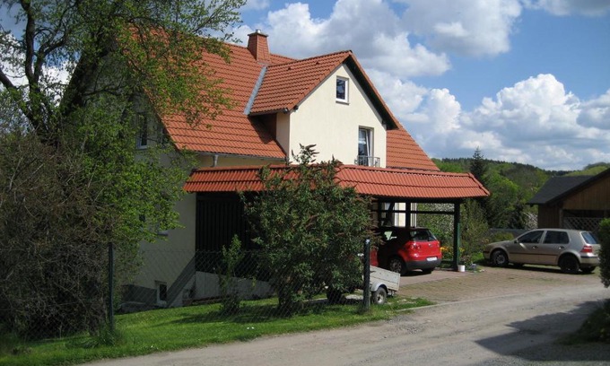 Tharandt Apartment | Exceptional Stay at Bismarckhöhe Tharandt - Family Friendly
