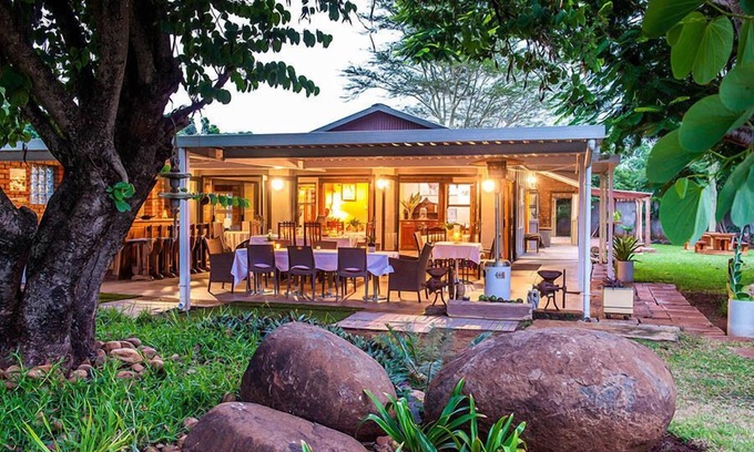 Mkuze Bed & Breakfast | Exceptional Biweda Nguni B&B: Pool, Restaurant & More
