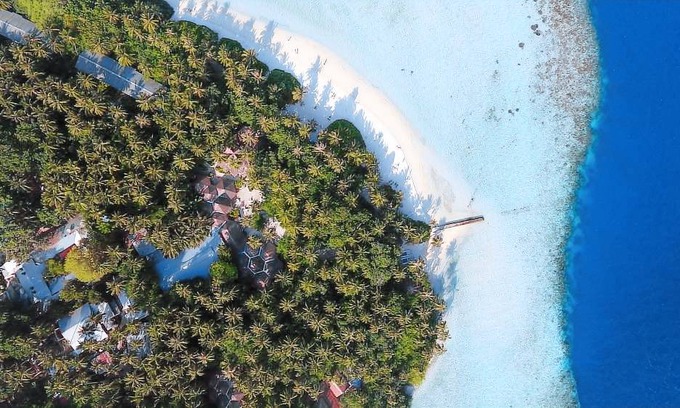 Biyadhoo Island Hotel | Relaxing Biyadhoo Island Resort with Oceanfront Views
