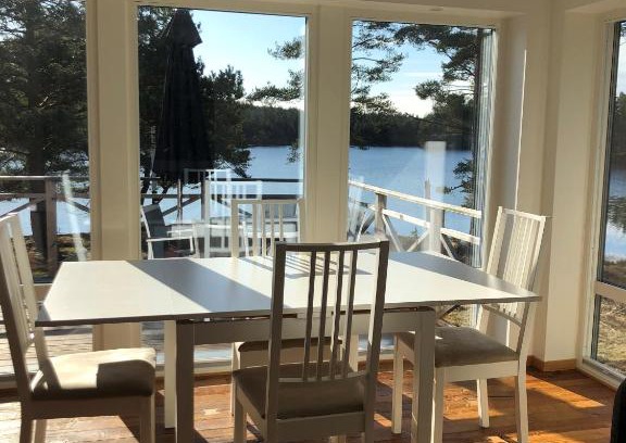 Nol House | Family-Friendly Retreat at Björsjödal Lake House - 4 Stars