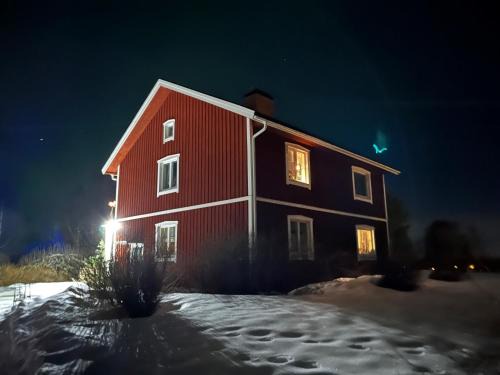 Vamhus Apartment | Family-Friendly Blåsbocka Apartment with High Guest Ratings