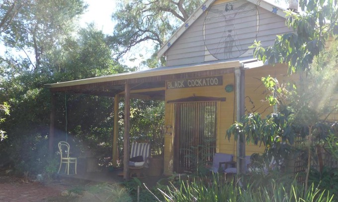 Nannup Resort | Discover Black Cockatoo Lodge: Family-Friendly Getaway
