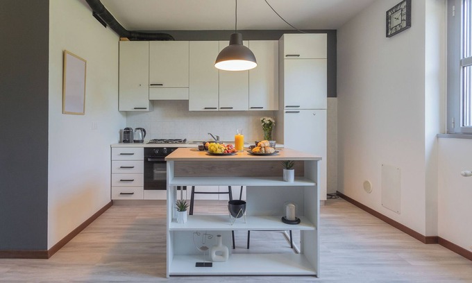 Albate Apartment | Black Loft Como - Cozy Studio with Spa & Pet-Friendly Perks