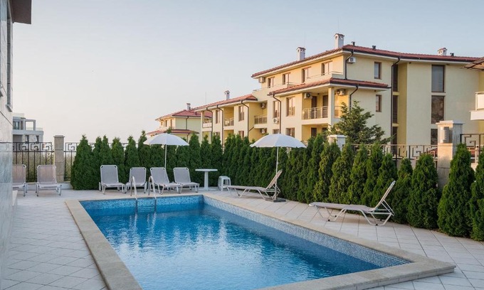 Byala Apartment | Experience Black Sea Breeze: Oceanfront Retreat, 4-Star Comfort