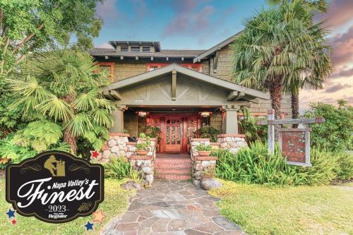 Downtown Napa Bed & Breakfast | Discover Blackbird Inn: Guest Rated 8.8/10 & Accessible Amenities