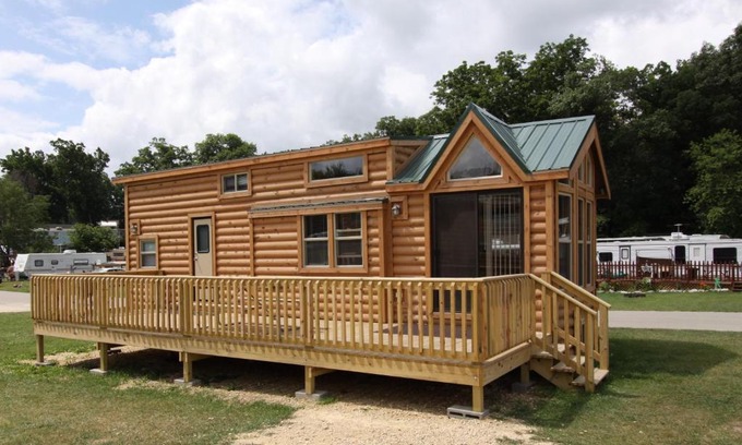Milton Resort | Family-Friendly Blackhawk RV Campground Loft Cabin Retreat