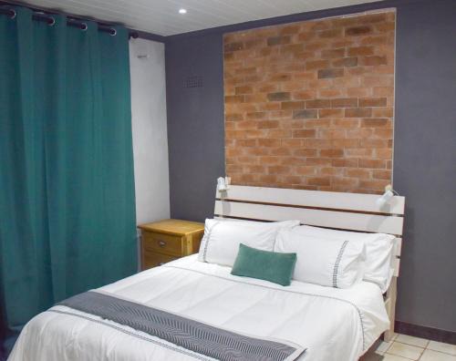 Trawal Apartment | Blade Flatlet