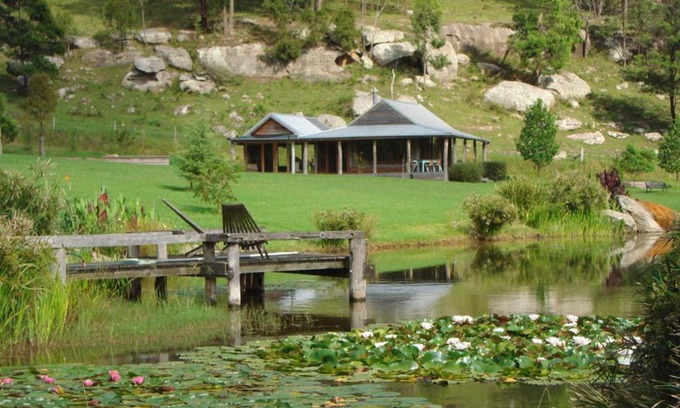 Wollombi Cabin | Experience Blair Athol Estate Wollombi with Pool & Hot Tub