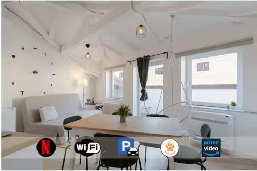 Barriera Vecchia-San Giacomo Apartment | Central Attic Retreat in Trieste with Parking & Family-Friendly