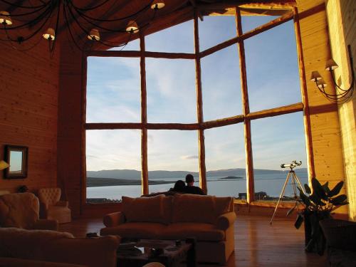 Macrozona Bahia Redonda y Primeros Faldeos Hotel | Experience Blanca Patagonia: Boutique Hostería with Hot Tub