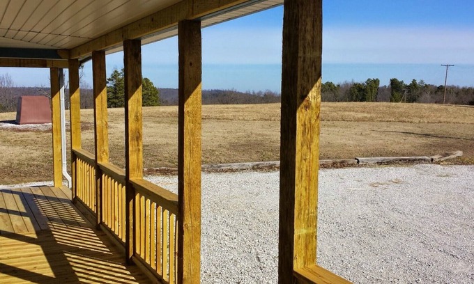 Newnata Cabin | Discover Blanchard Caverns Cabin with Spa & Hot Tub