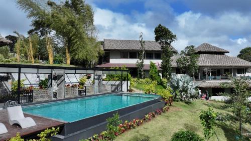 Pirmed Hotel | Experience Blanket Days Resort and Spa: Rated 9/10 with Pool