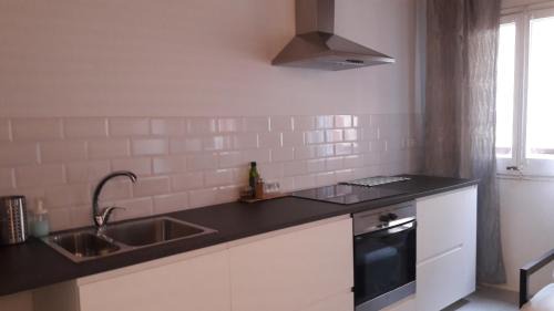 Masnou Apartment | Beachfront Bliss at BLAU - Pet Friendly with Ocean View